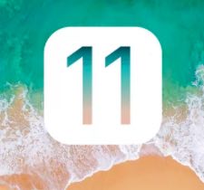 How to Change Wallpaper | iOS 11