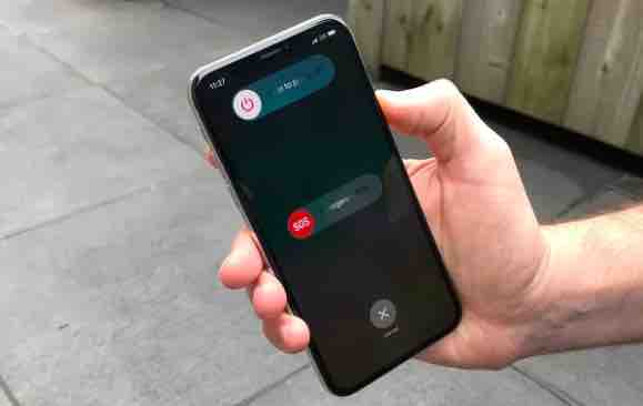 How to Restart iPhone XS